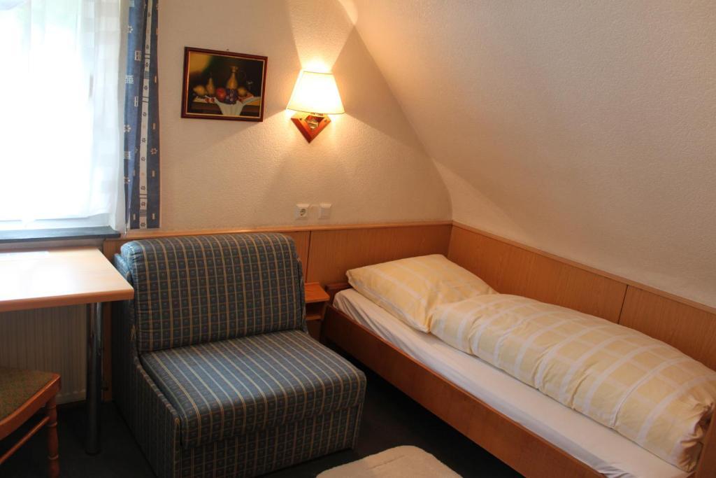 Gasthof Jäger Heppenheim  Zimmer foto